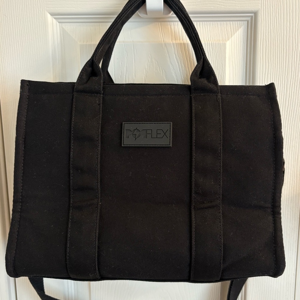 POPFLEX Small Sloane Tote—Black